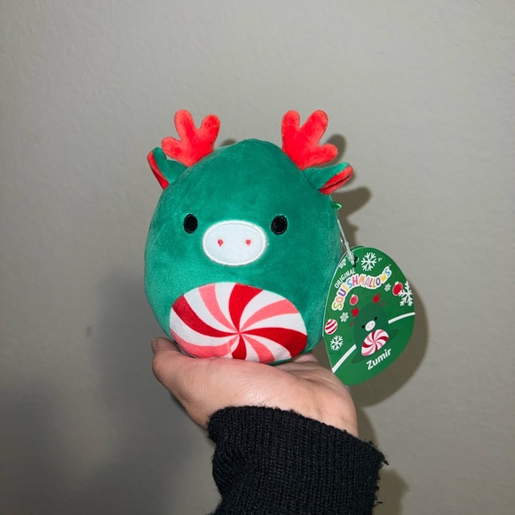 New 5” Zumir the Peppermint Moose Squishmallows - Picture 3 of 7